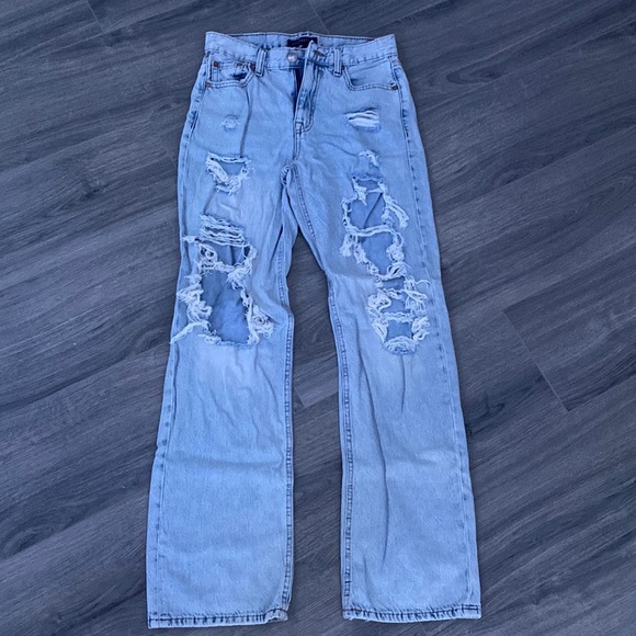 Aeropostale, size 2 (runs small im usually a 0), 90s baggy - Picture 1 of 3